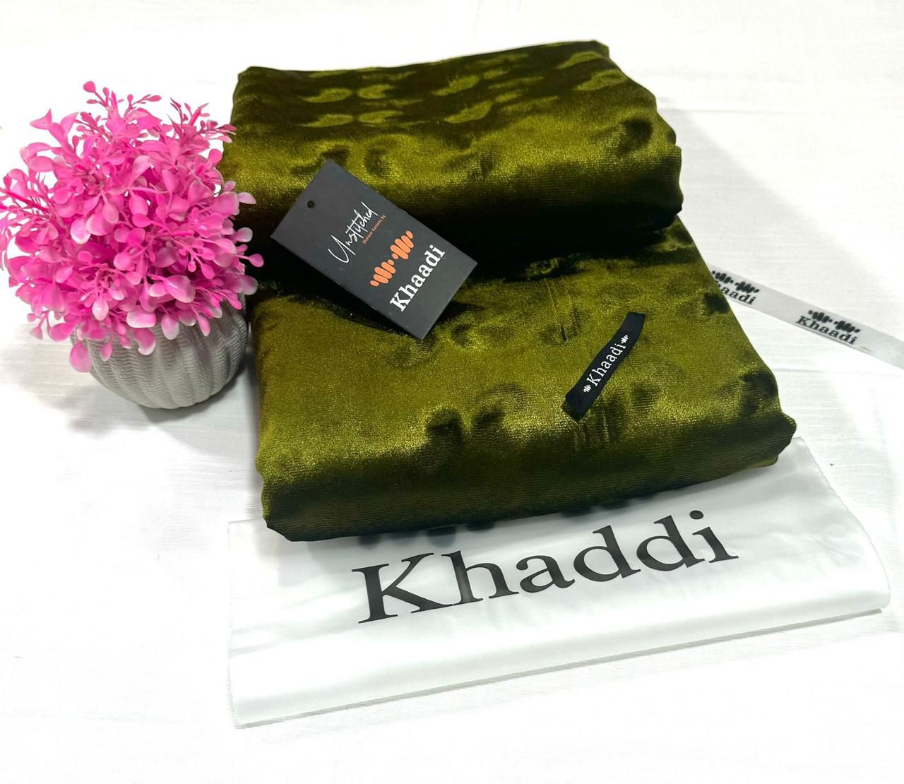 KHADDI 2PC / ALHUMDULILLAH WINTER VELVET PLUCHI COLLECTION 2024-25